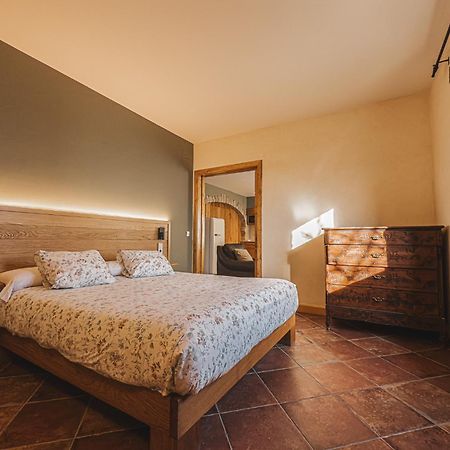 Hostal Mas Rovira Banyoles Exterior foto