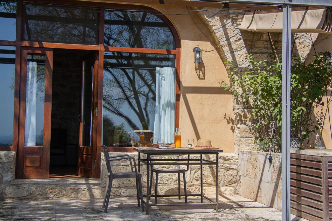Hostal Mas Rovira Banyoles Exterior foto