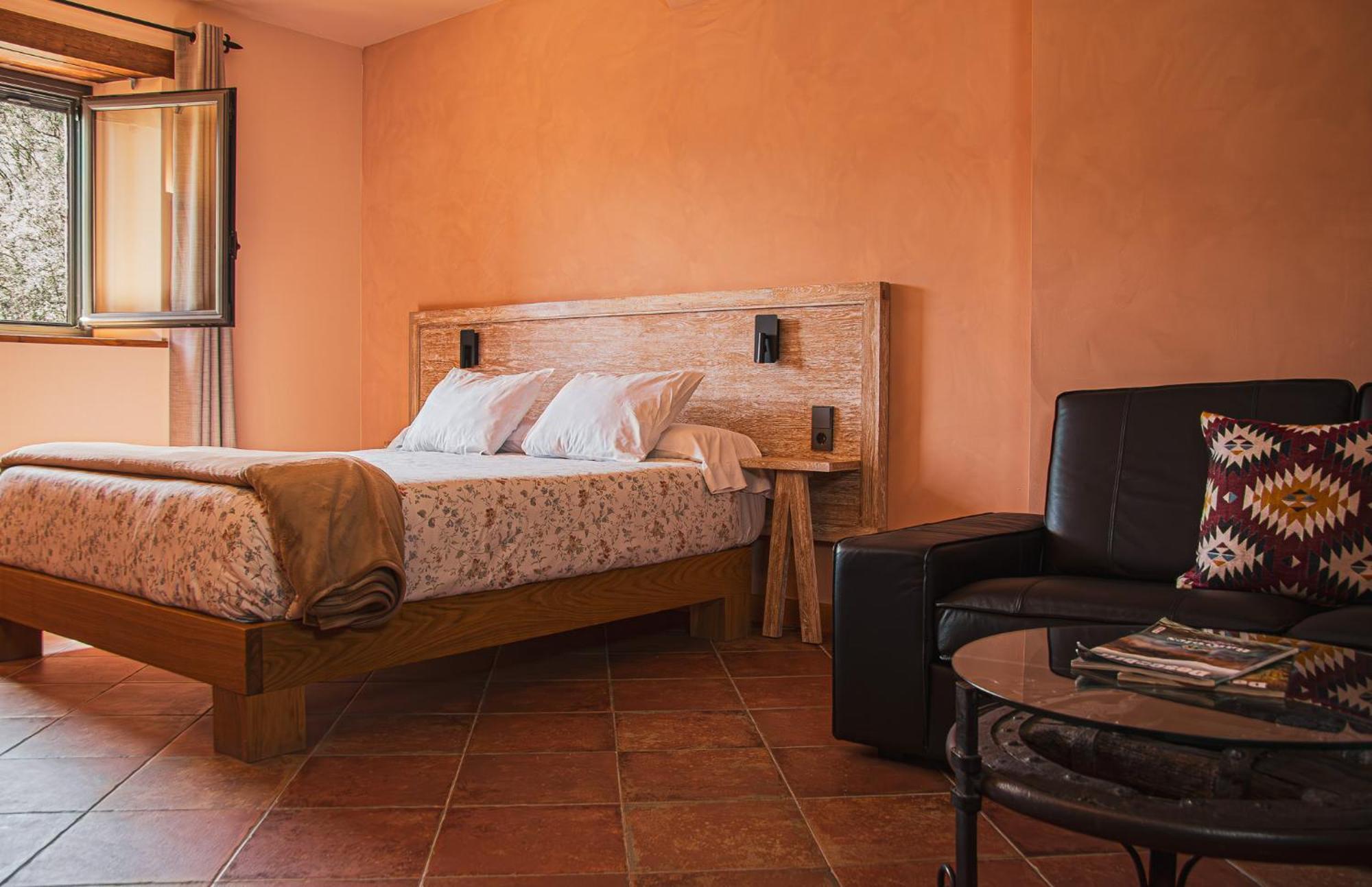 Hostal Mas Rovira Banyoles Exterior foto