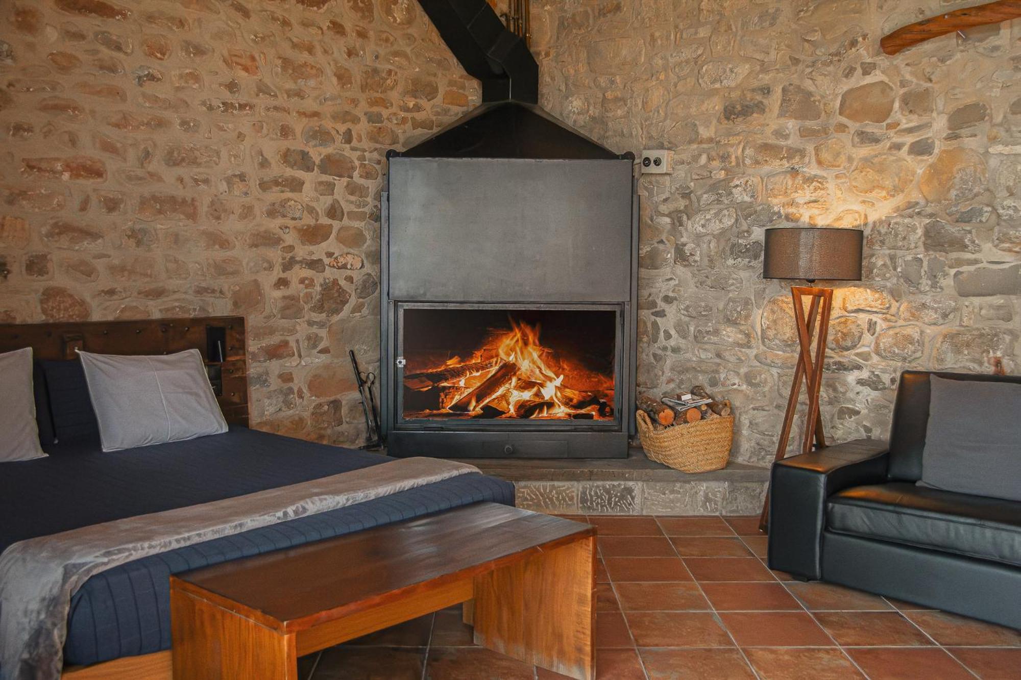 Hostal Mas Rovira Banyoles Exterior foto