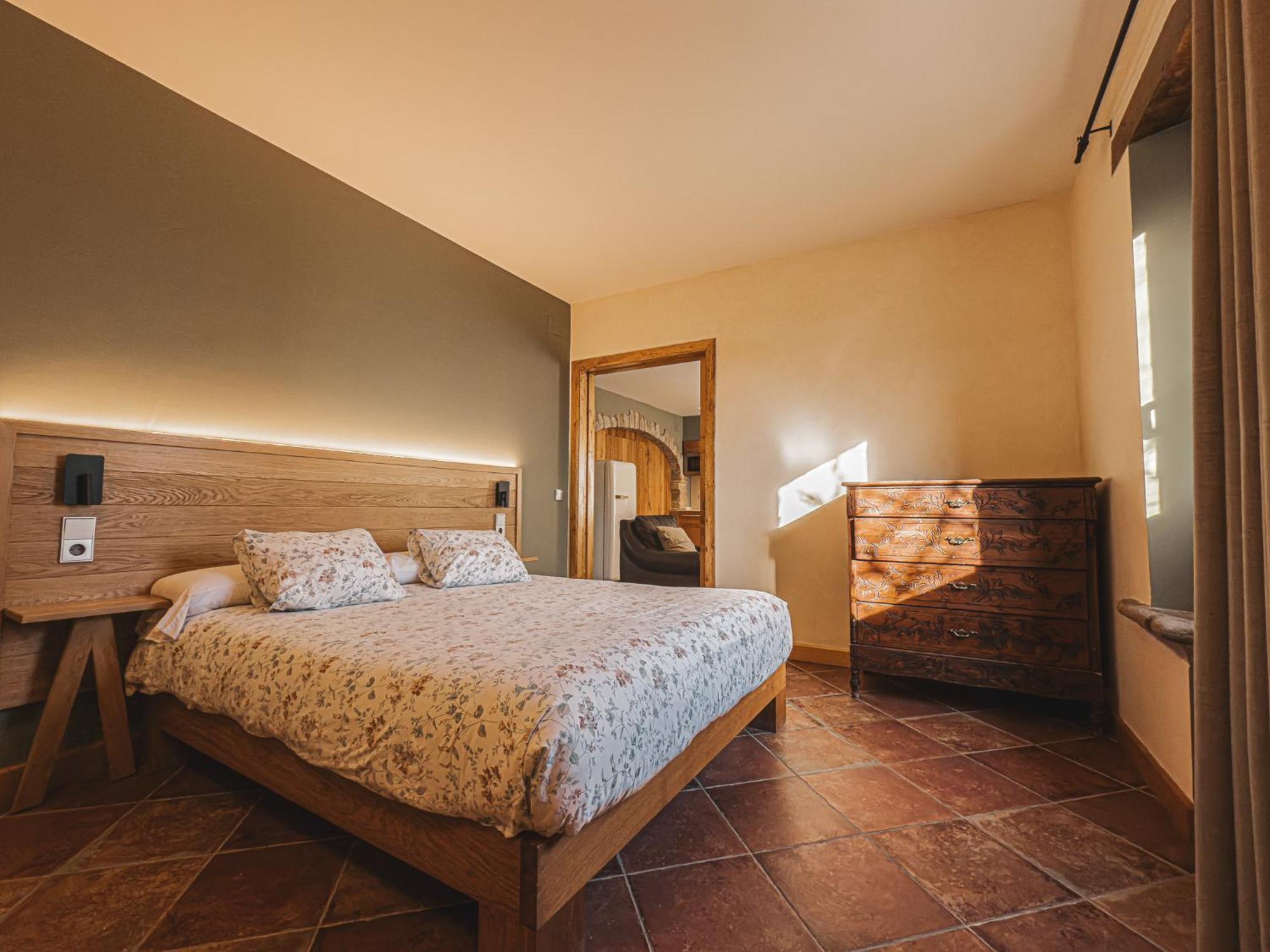 Hostal Mas Rovira Banyoles Exterior foto