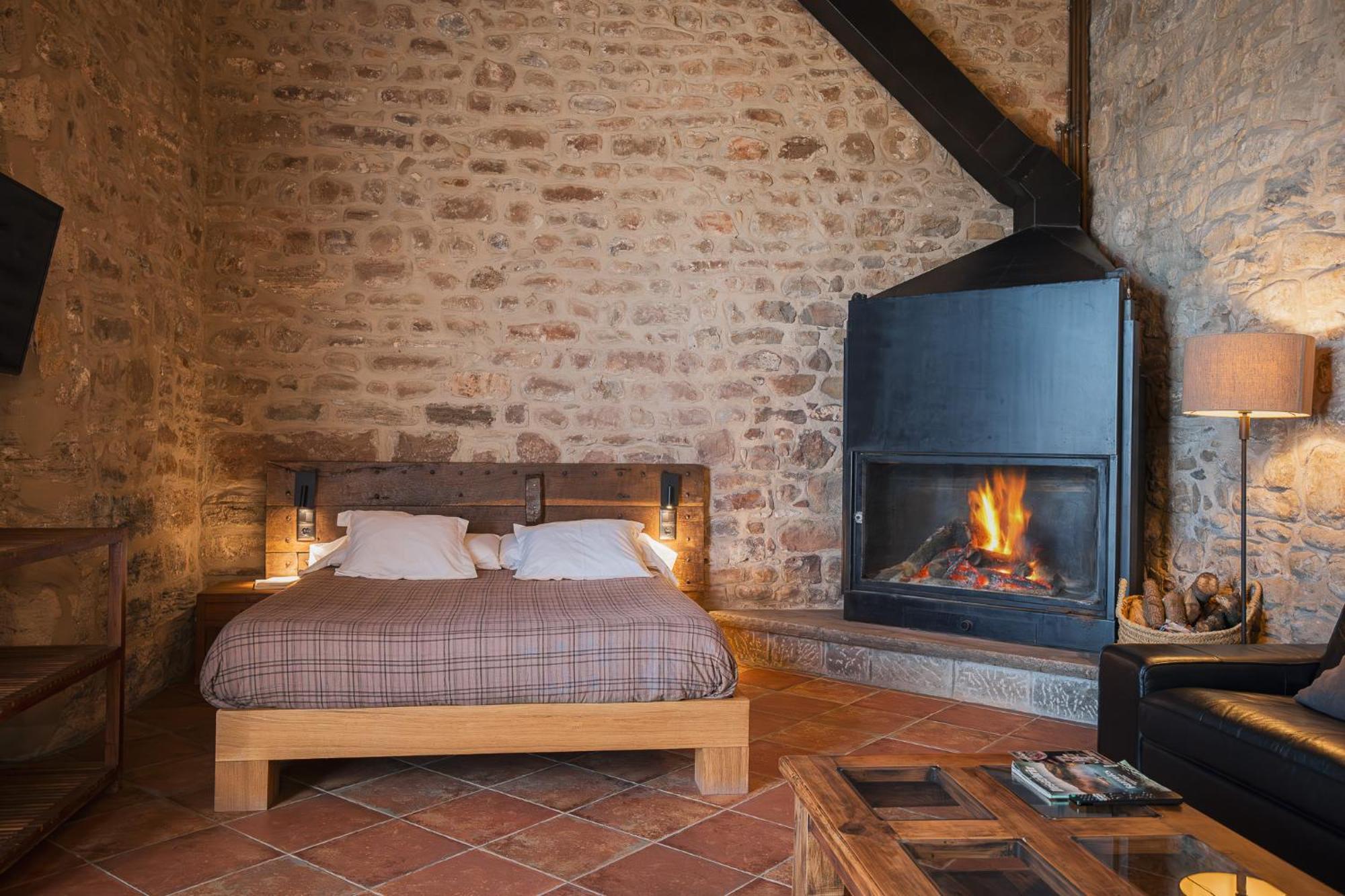 Hostal Mas Rovira Banyoles Exterior foto