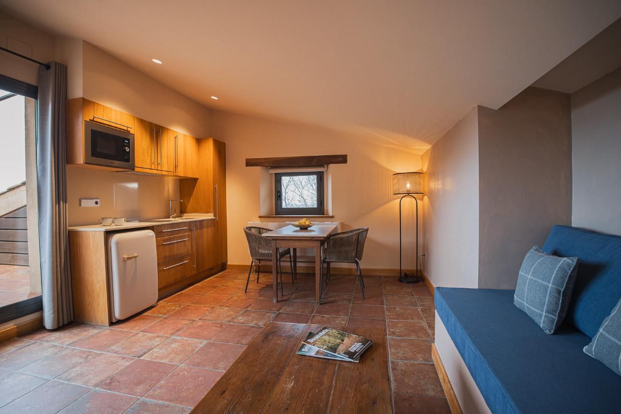 Hostal Mas Rovira Banyoles Exterior foto